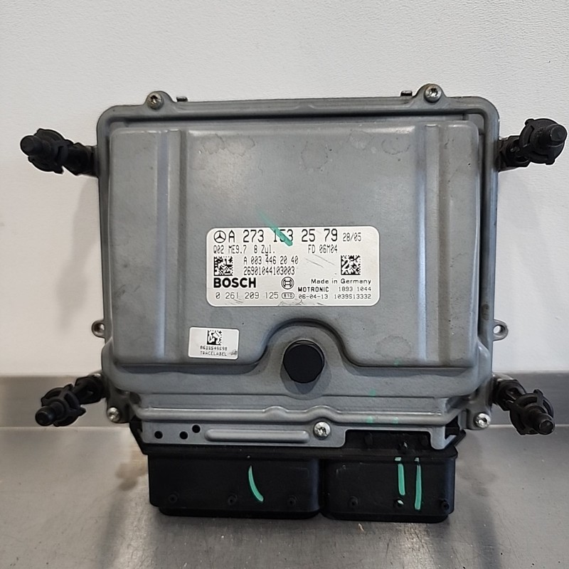 07-11 Mercedes W221 S550 CL550 Engine Control Module ECU 2731532579 OEM