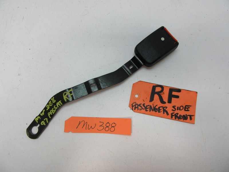 SEAT BELT SEATBELT BUCKLE LATCH PASSENGER SIDE CAR RIGHT FRONT for 94-97 PASSAT