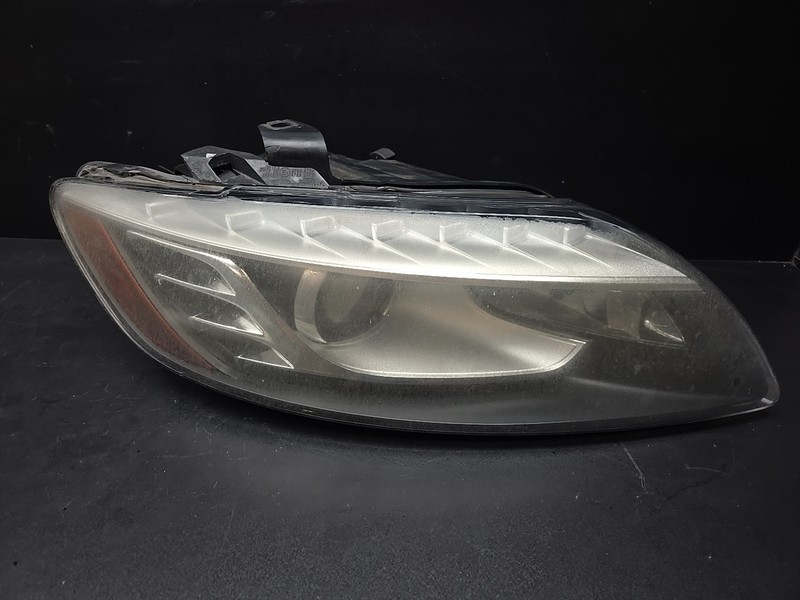 2010-2015 Audi Q7 Xenon HID Headlight Passenger Right Side