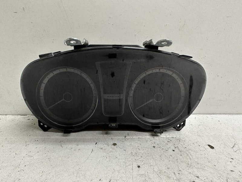 2012-2013 Hyundai Azera cluster speedometer tach gauges instrument panel oem