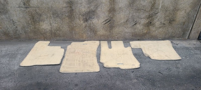 07-13 Mercedes-Benz S-Class Carpet Ted Floor Mat Set Biege 4PC OEM 221-680-01-04