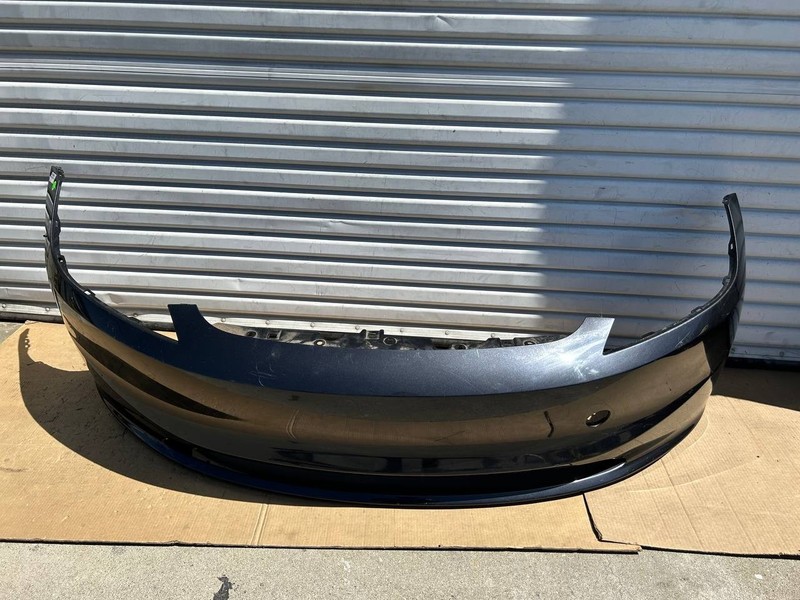 ✅2024-2025 Tesla Model 3 Front Fascia Bumper Cover Gray 2005802-00-B /cracked