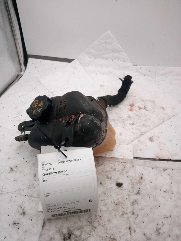2011 Cadillac CTS Engine Coolant Reservoir Black OEM 15267707 86K Miles
