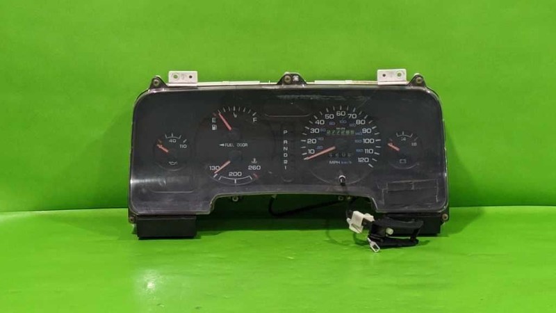 94-97 RAM SPEEDOMETER CLUSTER 277K MILES OEM 4567-1