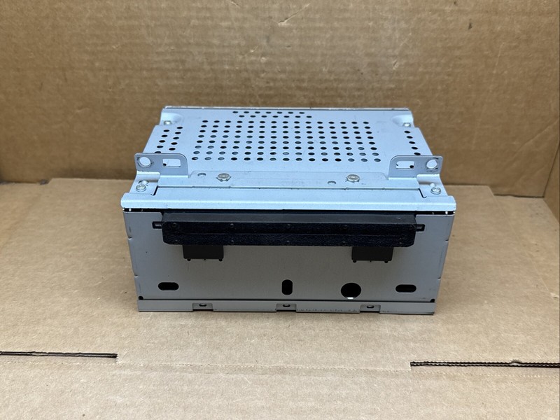 2016-2018 Ford Focus Radio Module CD Disc Reader Player OEM FM5T-19C107-KE