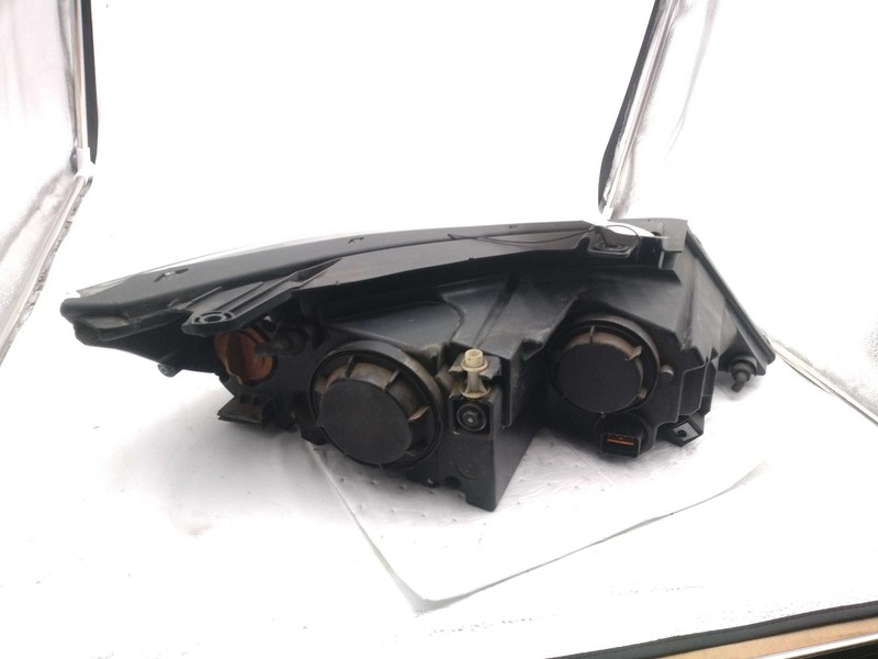 2013 KIA Sorento Left Headlight Assembly Grey FOGGY 130K Miles OEM 17278