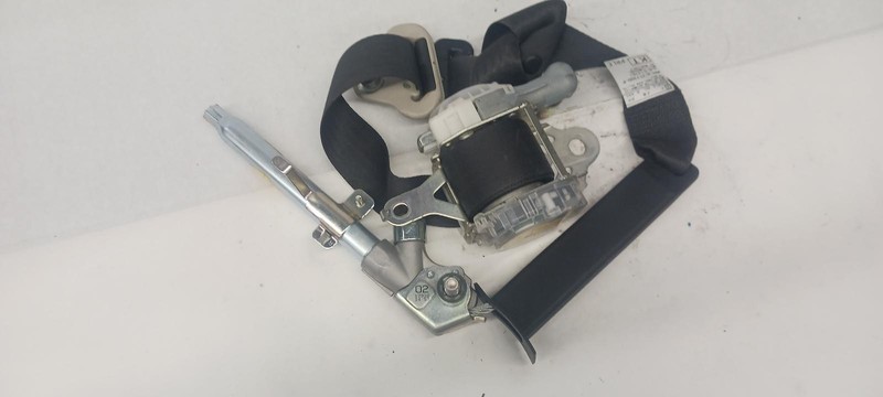 14-'18 SUBARU FORESTER Front passenger Seat Belt retractor OEM