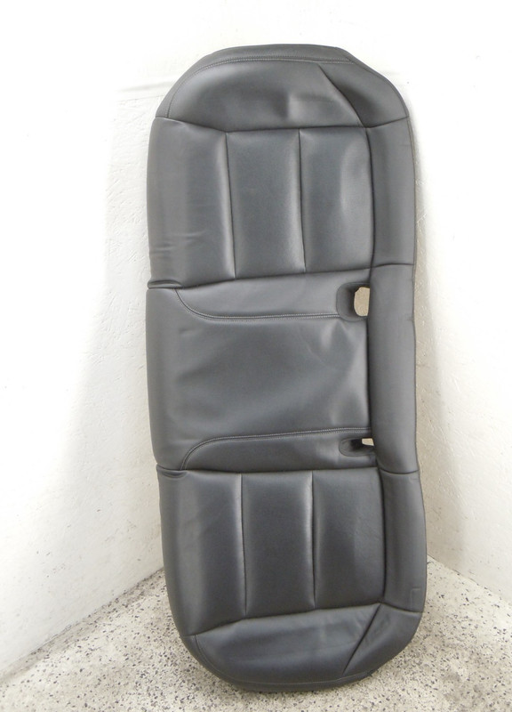 2017 17 Cadillac XTS Sedan Rear Lower Bottom Seat Cushion OEM