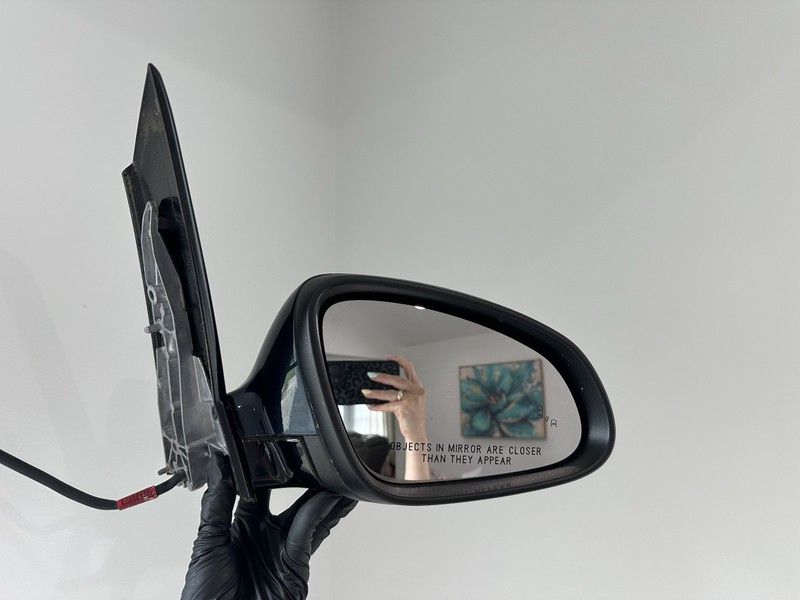 2015-2017 BUICK VERANO PASSENGER SIDE Door Mirror 20463010 OEM