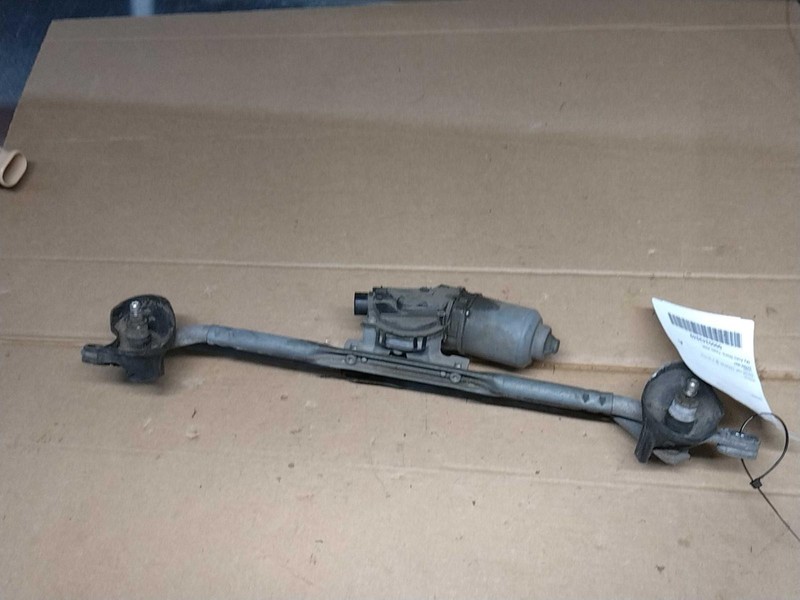 2010 Lexus IS250 Windshield Wiper Motor OEM Silver 57K Miles NJ25-22987-583476