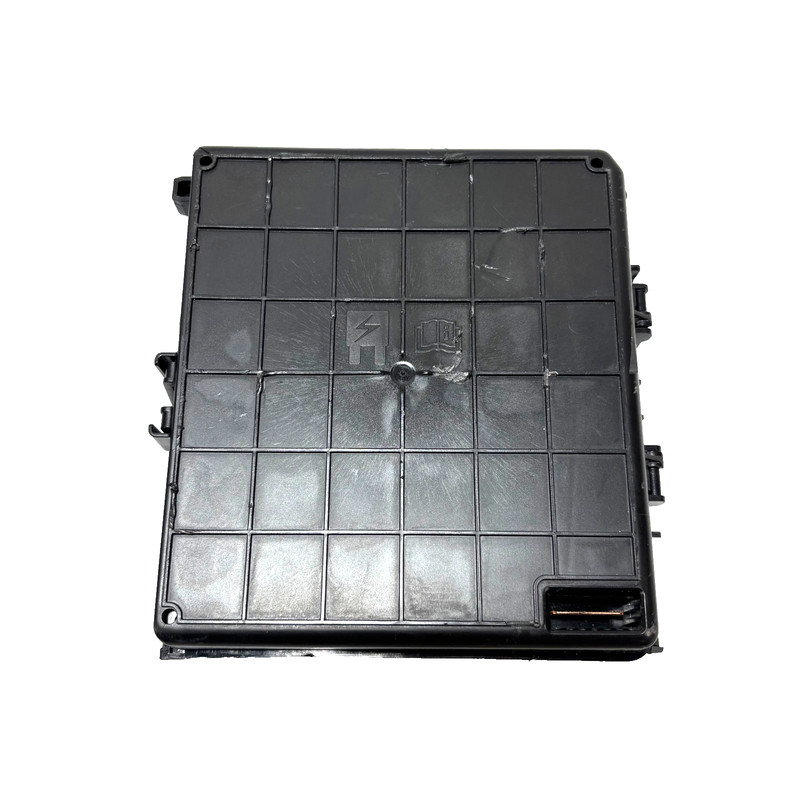 📌 21 - 25 FORD MUSTANG MACH-E ENGINE BAY RELAY JUNCTION BOX LJ8T-14D068-NAC OEM