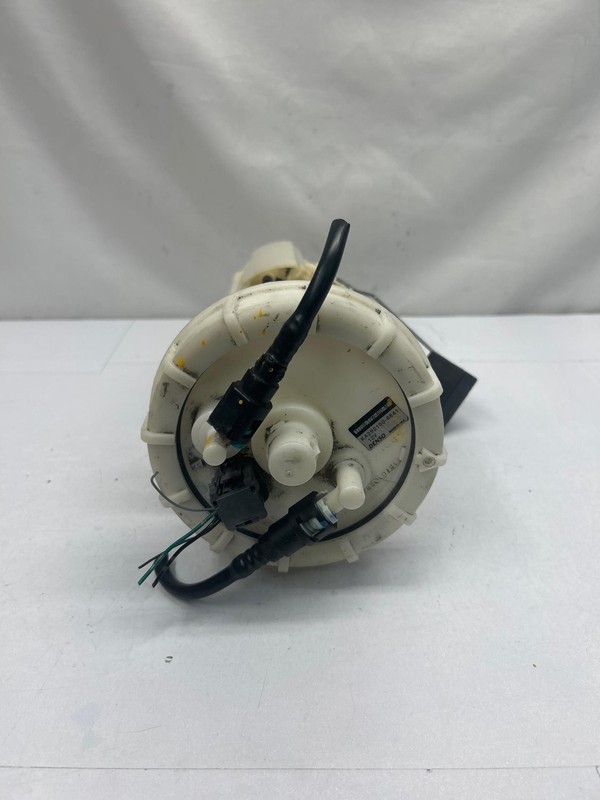 2005 2006 Honda CRV fuel pump assembly japan built
