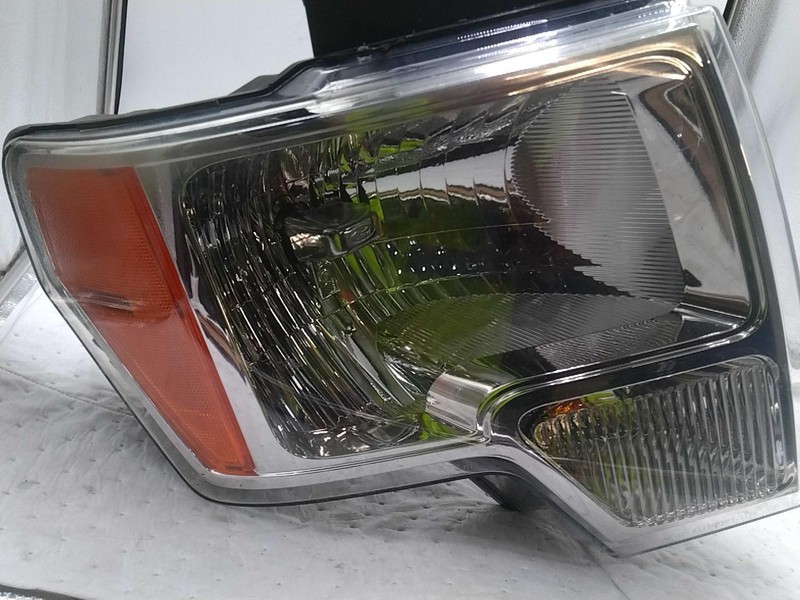 2012 Ford F150 Pickup Right Blue Headlight Assembly - Used, 147K Miles