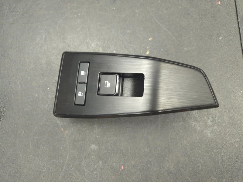 Front Right Door Lock + Window Switch 2023 Nissan Rogue 25411-6XJ0B 2021 - 2025