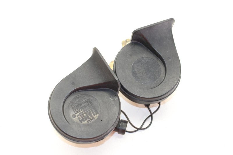 99-04 CORVETTE 5.7L LS1 Pair of Horns