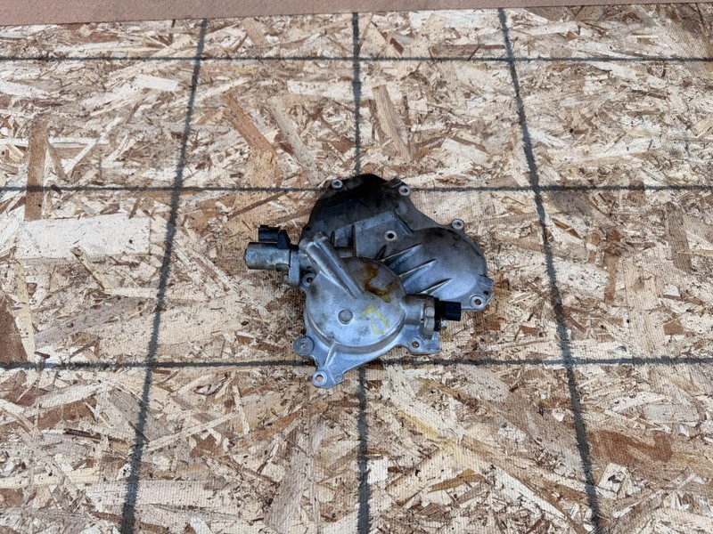 NISSAN 370Z 2009-2021 OEM ENGINE MOTOR RIGHT PASSENGER TIMING COVER 3.7L