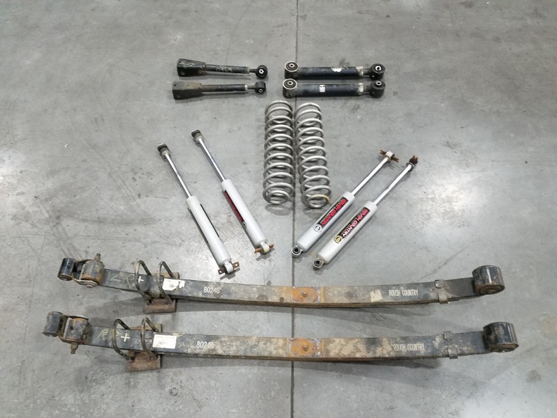 1998 Jeep Cherokee Sport XJ Rough Country 3" Suspension Kit #0969 J2
