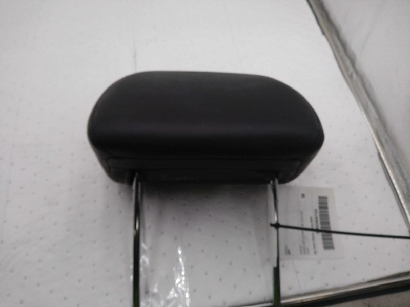 2007 GMC Yukon Black Headrest - Used, 245K Miles, Non-OEM, Fast Shipping