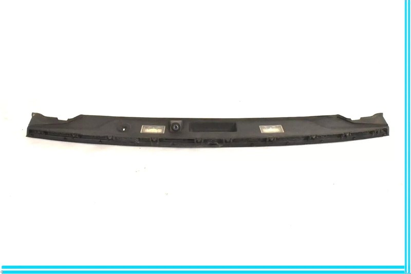 09-15 BMW F01 F02 750Li 750i Trunk Lid Handle Molding W/ License Plate Light OEM