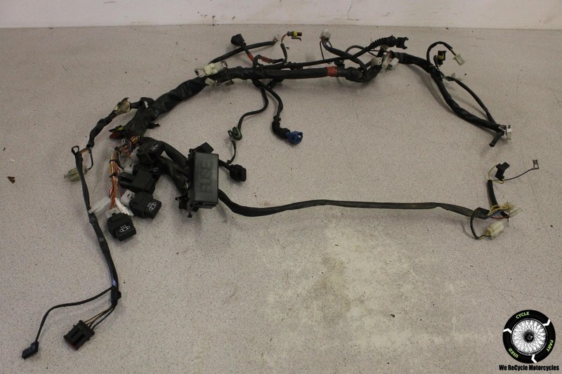 2008 Moto Guzzi Breva 750 MAIN ENGINE WIRING HARNESS MOTOR WIRE LOOM RELAYs 08