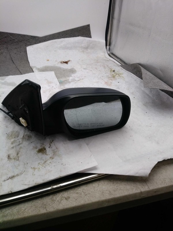 Used Right Door Mirror fits: 2008 Mazda 3 Power non-heated 3 male usable pins Ri