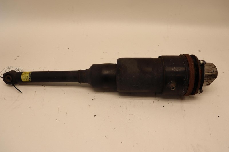 2013-17 LEXUS LS460 AWD FSPORT REAR LEFT AIR SUSPENSION SHOCK STRUT ABSORBER OEM
