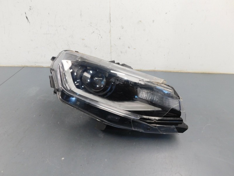 2020 17 18 19 20 Chevy Camaro ZL1 Right Passenger Side Head Light #3615 X5