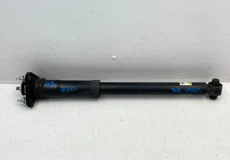 18 19 20 Lexus RC300 Rear Right Side Strut Shock Absorber RWD 1541 OEM