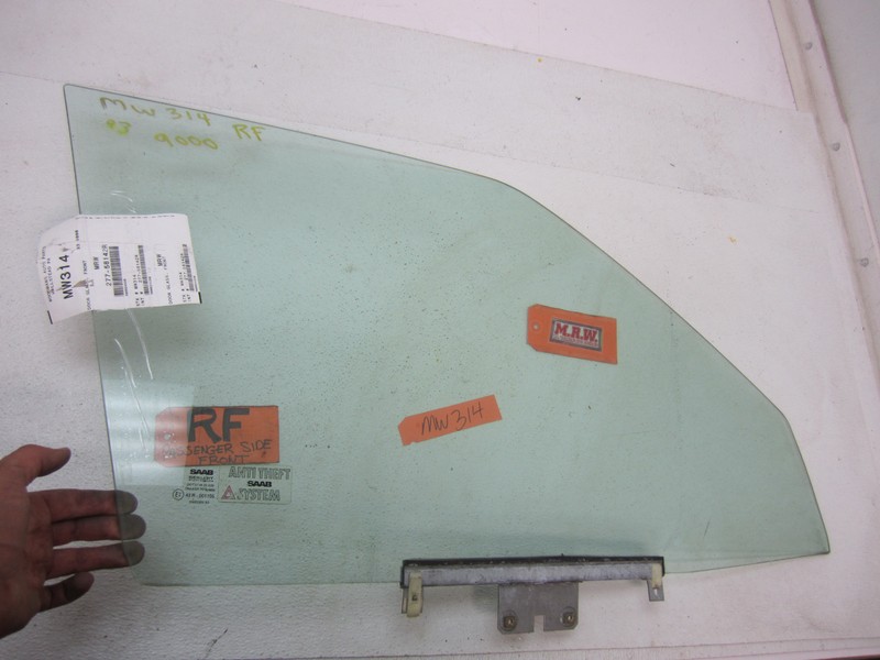 DOOR GLASS WINDOW PASSENGER RIGHT FRONT RF 85 86 87 88 89 90 91 92 93 SAAB 9000