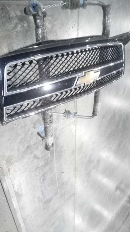 2008 Chevrolet Avalanche 1500 Black Grille OEM Good Condition NJ25-23084-584895