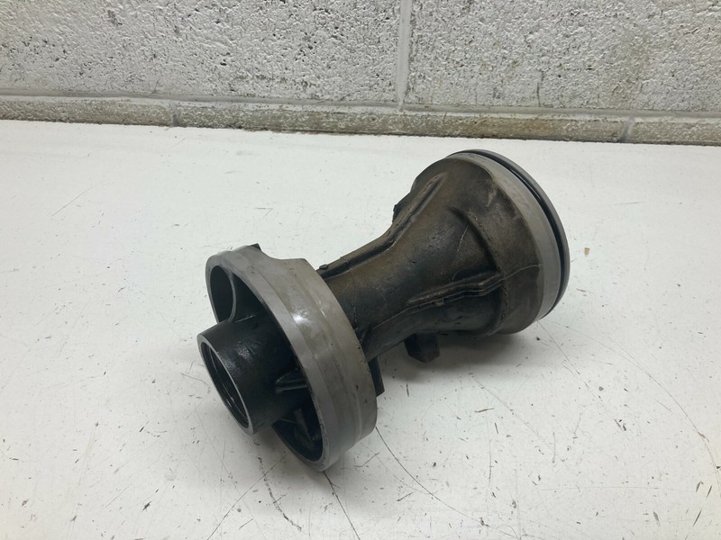 M4b Evinrude Bearing Carrier Assy Prop Shaft3.4