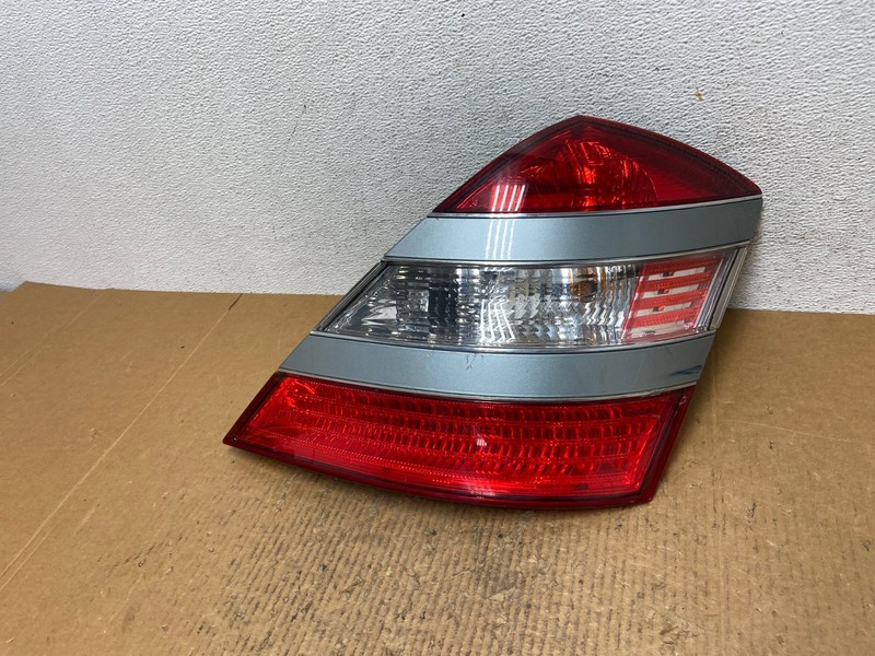 2007 - 2009 Mercedes-Benz S-Class Tail Light Right passenger RH Side AE1551 LK
