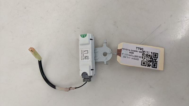 Radio Antenna Amplifier 2020 Toyota Camry 86300-06220 2018 2019
