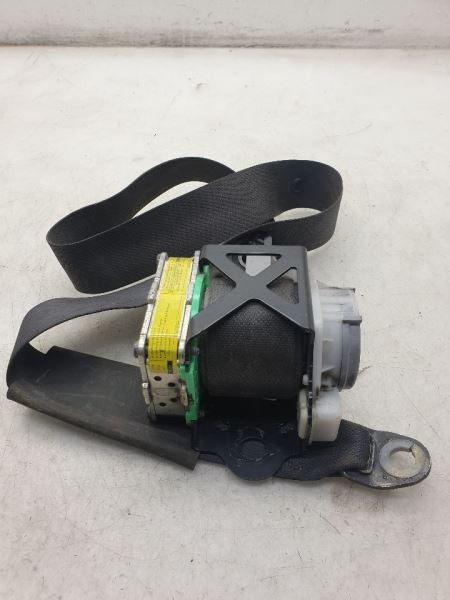 2007 TOYOTA YARIS DRIVER SIDE REAR SEAT BELT ASSEMBLY