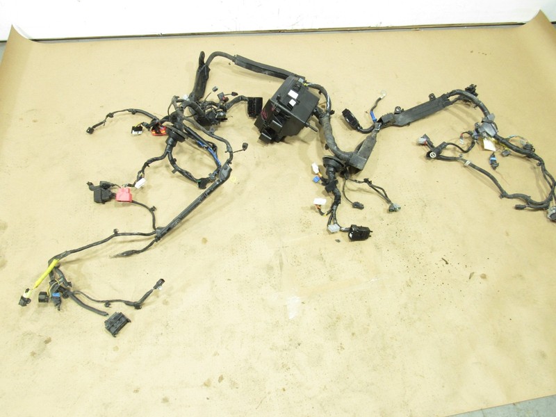 18-23 Kia Stinger GT1 2019 3.3L RWD Engine Bay Harness Wiring Wire W/ Fuse Box |