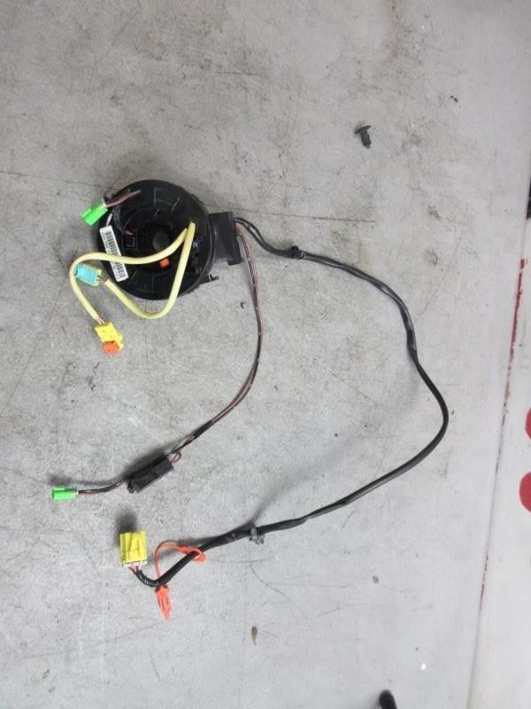 2013-2014 Cadillac Escalade OEM Clock Spring Assembly 22911594