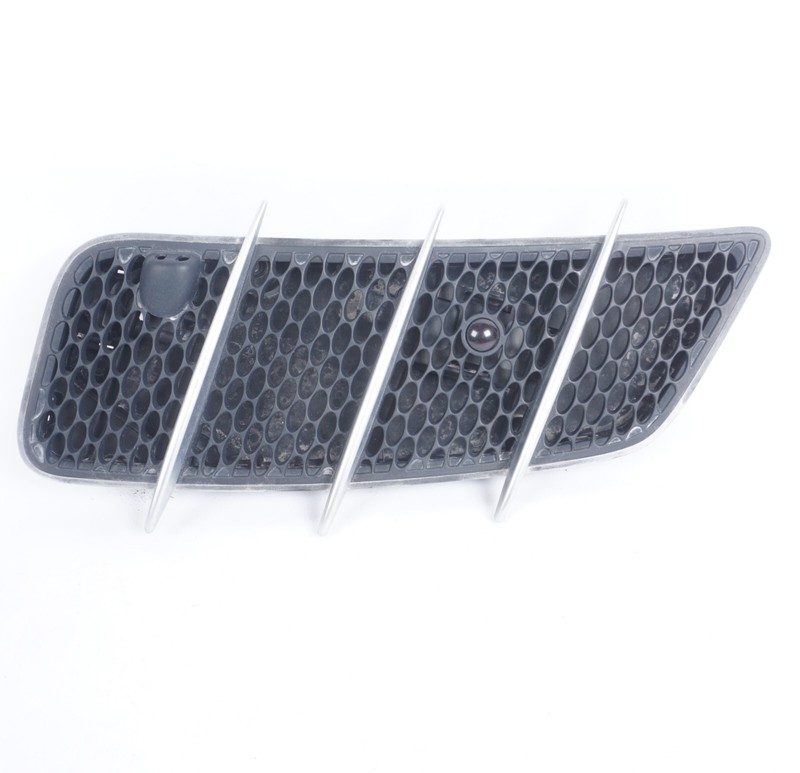 03 - 08 Mercedes R230 SL500 SL550 Hood Vent Grille Grill Left Driver Side OEM