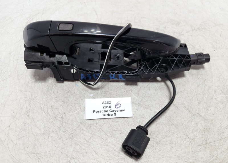 ✅ 11-18 OEM Porsche CayenneTurbo S 958 Rear Right Door Exterior Handle Black