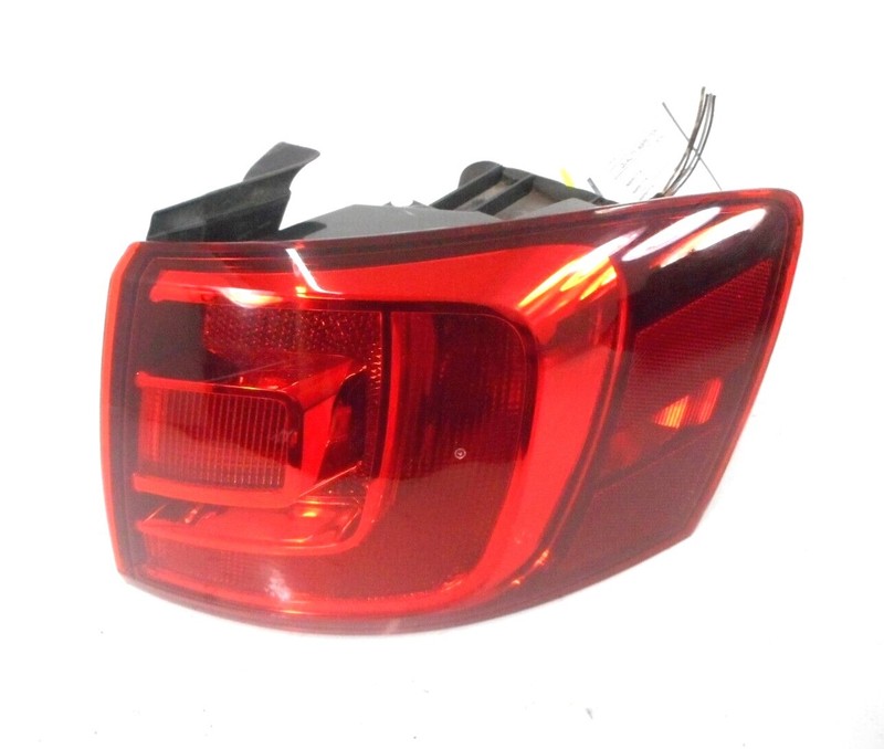 Volkswagen Jetta GLI Quarter Panel Tail Light Passenger Right OEM 2012-2014