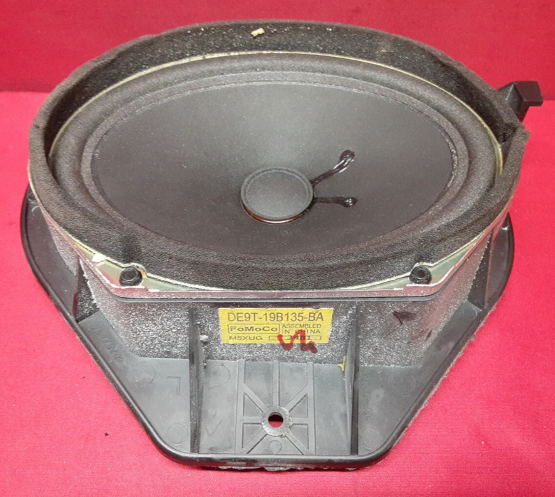 2013 - 2019 Lincoln MKT REAR LEFT Door Speaker w/ Premium THXDE9T-19B135-BA