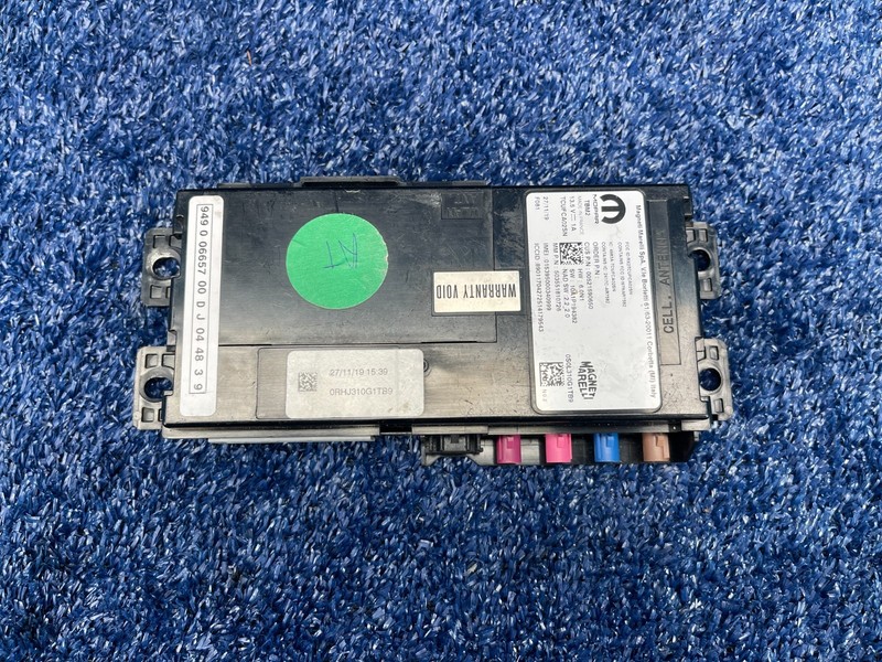 17–21 Alfa Romeo Giulia Q4 Telematics Communication Module OEM TCUFCA02SN