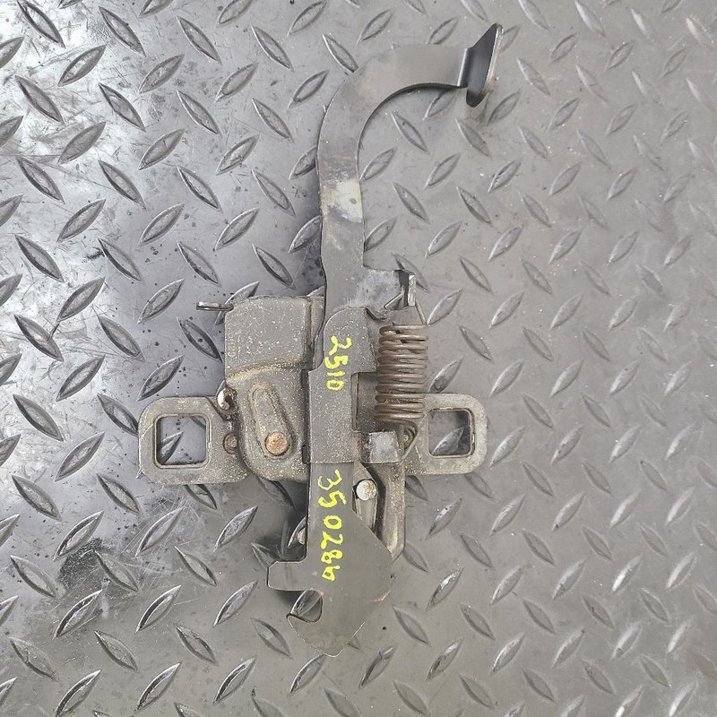 02-07 Ford E150 E250 E350SD E450SD Hood Latch Lock Assembly OEM 6C2Z-16700-AA