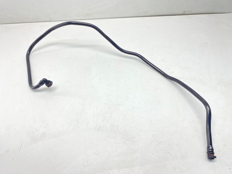 03-08 BMW E85 E86 Z4 Radiator Coolant Expansion Vent Hose Pipe 16136758017 OEM✅