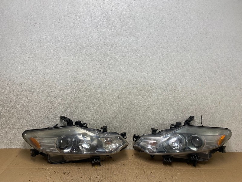 Halogen 2011 2012 2013 2014 Nissan Murano Headlights Left+Right T8053 DW