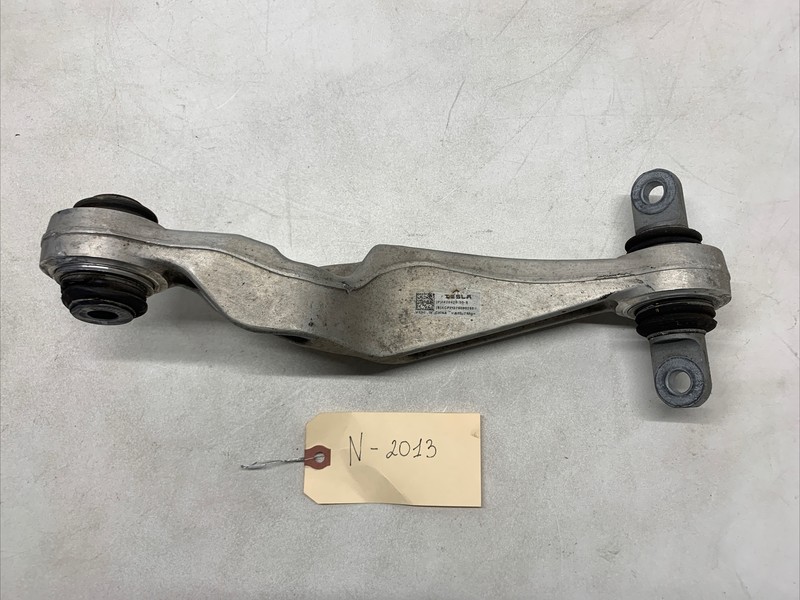 21-23 Tesla Model S Plaid Rear Right Upper Control Arm 1420426-00-B 2013 S22