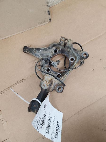 Driver Left Front Spindle/Knuckle Fits 18-19 XV CROSSTREK 277184