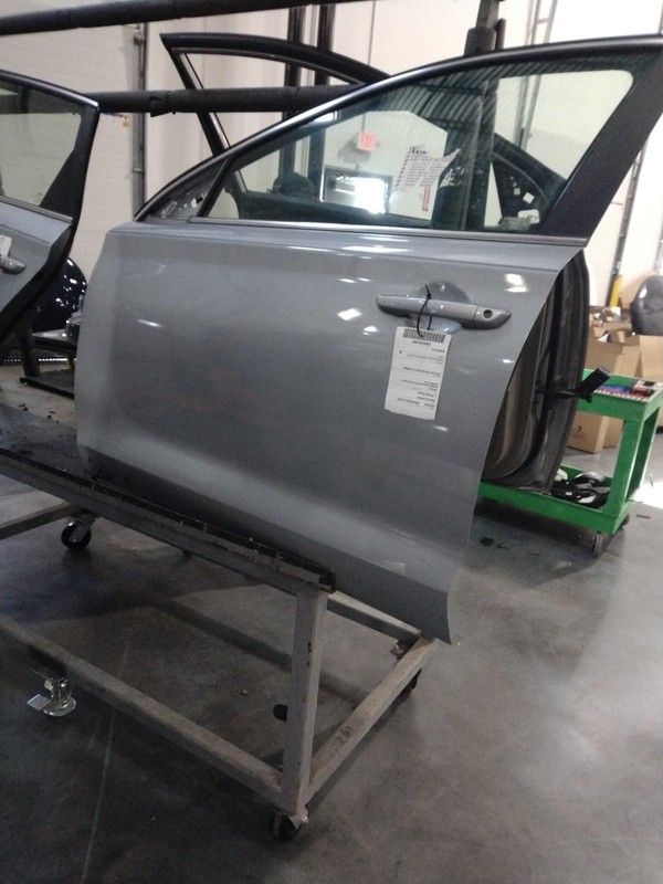 2020 Hyundai Elantra Left Door Silver - Needs Primer, Missing Handle, 124K Miles