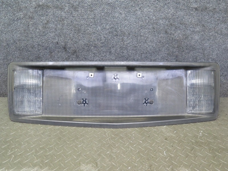 2004-2009 CADILLAC XLR REAR TRUNK LID LICENSE PLATE LIGHT PANEL 16530843