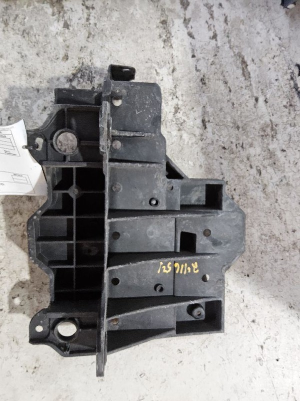 PILOT 2016 Battery Tray 3377799