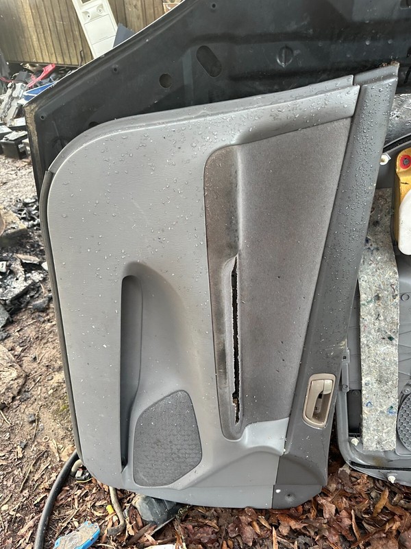 02-06 TOYOTA CAMRY OEM LH DRIVER SIDE GRAY DOOR PANEL CARD